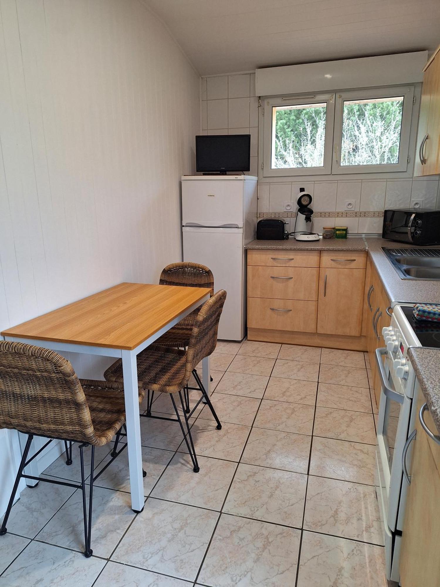 La Pinede Du Cheou, Piscine, Logement Independant, Parking, Draps, Wifi Fibre Mimizan Bagian luar foto