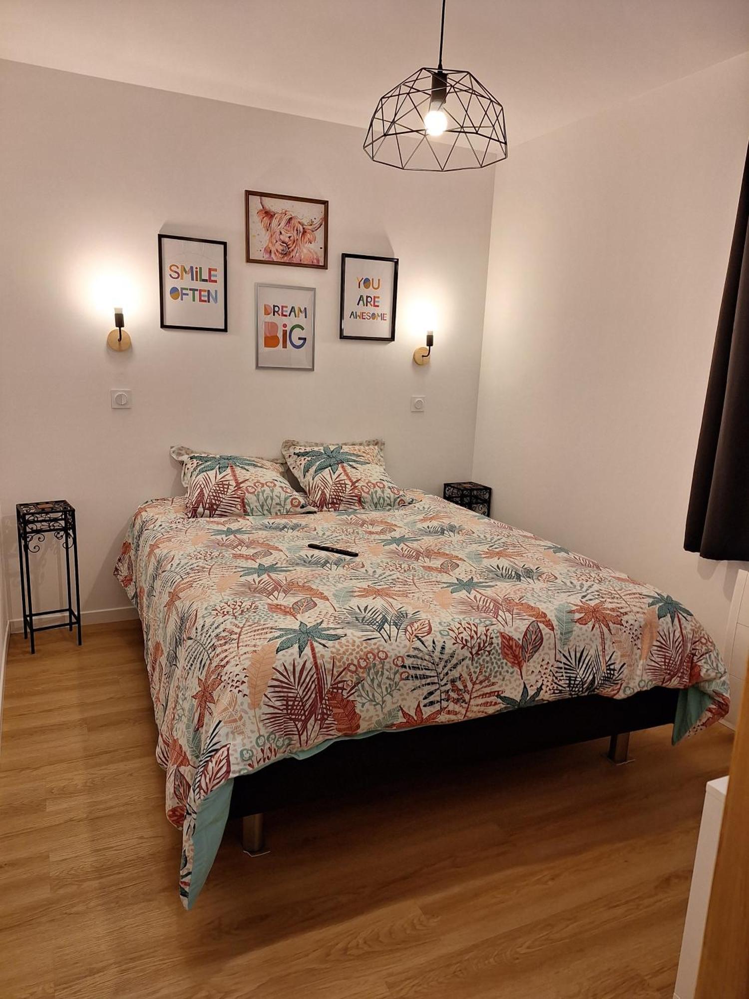 La Pinede Du Cheou, Piscine, Logement Independant, Parking, Draps, Wifi Fibre Mimizan Bagian luar foto