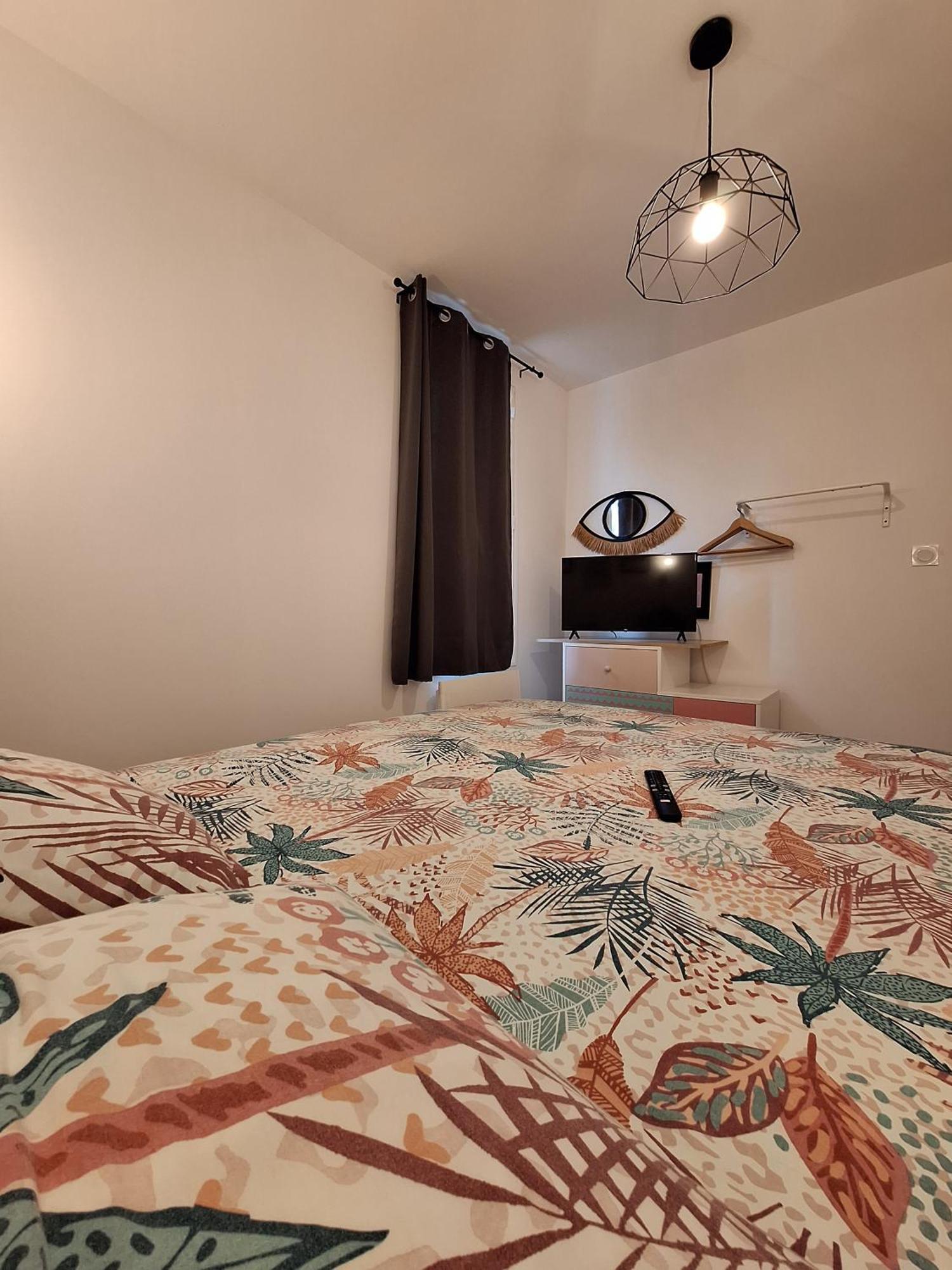 La Pinede Du Cheou, Piscine, Logement Independant, Parking, Draps, Wifi Fibre Mimizan Bagian luar foto